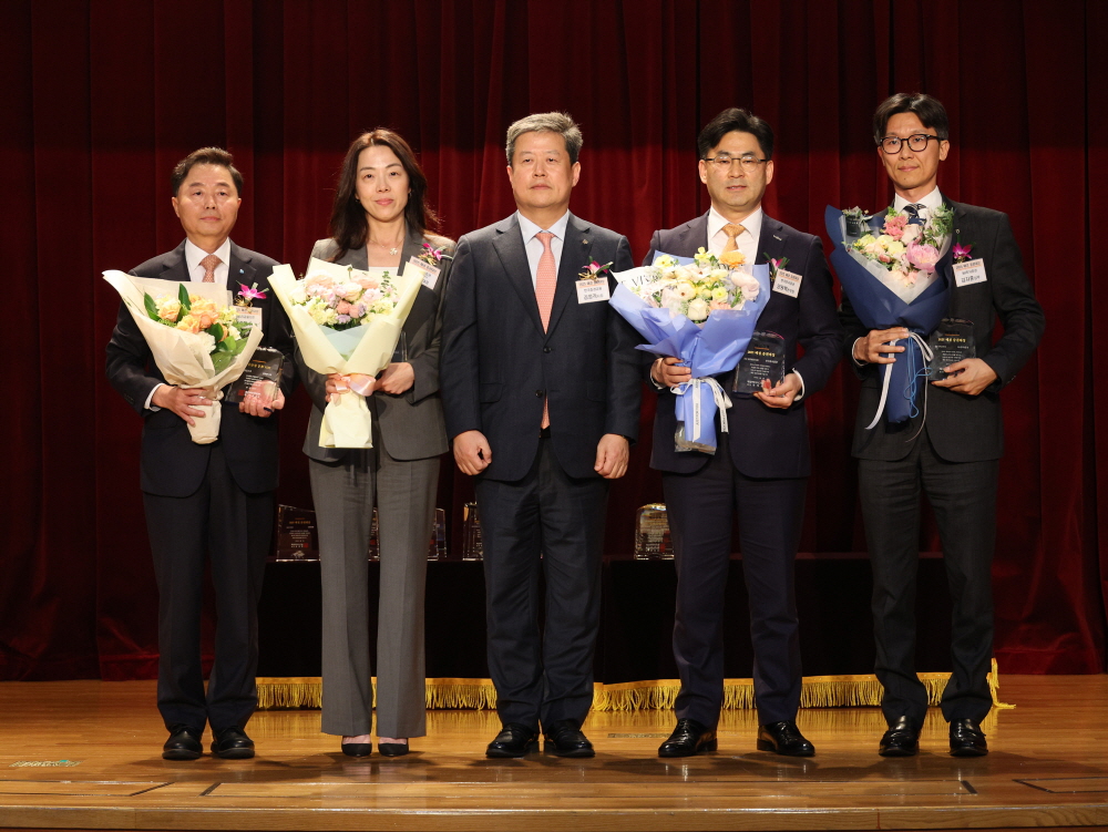 2025 매경 증권대상 시상식 참석